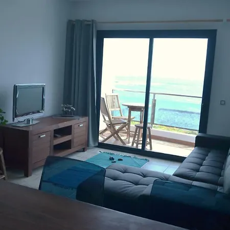 Apartmán Sunrise Apartment, First Line Ocean View