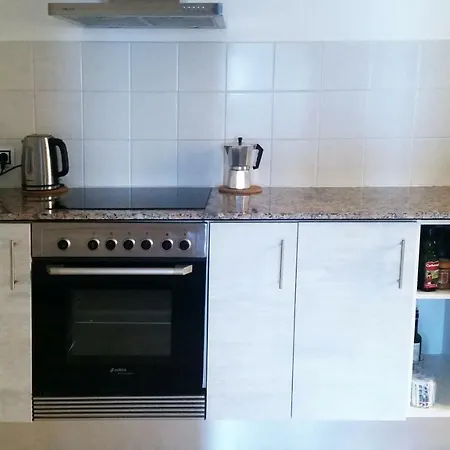 Sunrise Apartment, First Line Ocean View 아파트